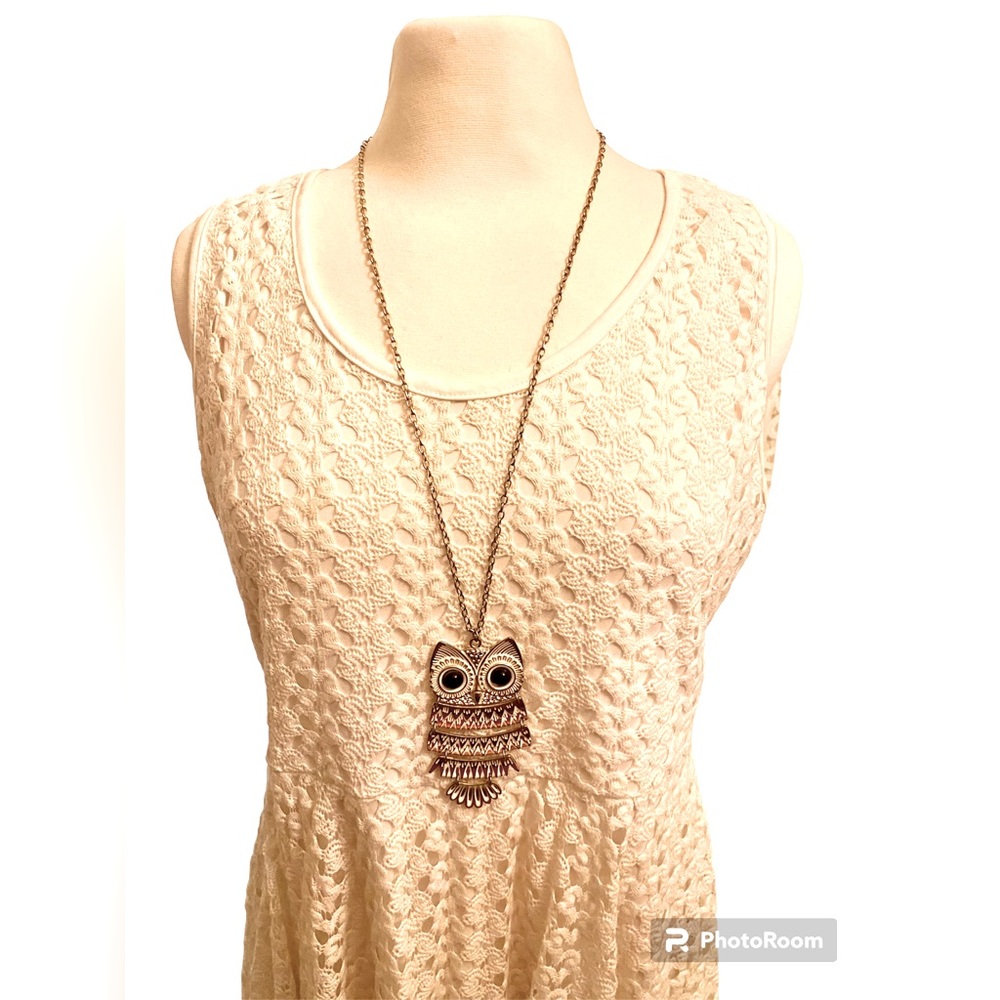 Juniors’ Maurice’s size 1 cream colored crochet dress - Picture 2 of 6